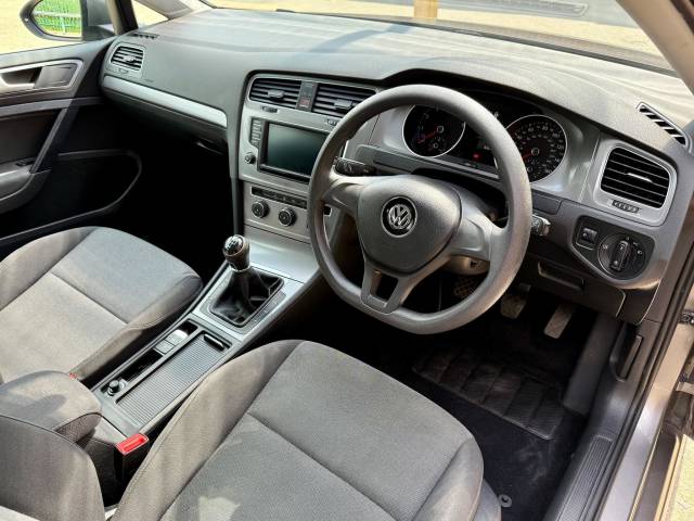 2017 Volkswagen Golf 1.2 TSI S 5dr