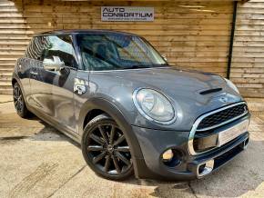 MINI HATCH 2014 (14) at Auto Consortium Wimborne
