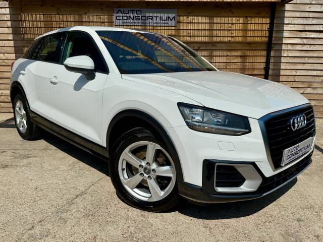 Audi Q2 1.4 TFSI Sport 5dr Estate Petrol WHITE