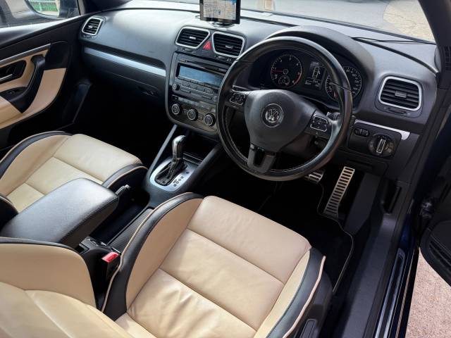 2015 Volkswagen Eos 2.0 TDI BlueMotion Tech Exclusive 2dr DSG