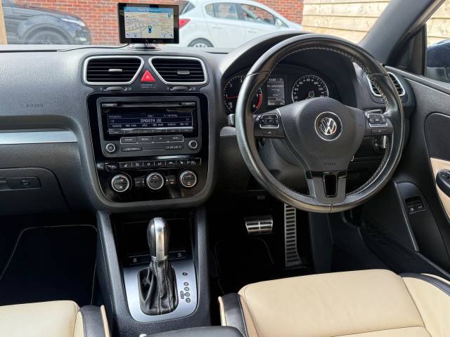 2015 Volkswagen Eos 2.0 TDI BlueMotion Tech Exclusive 2dr DSG