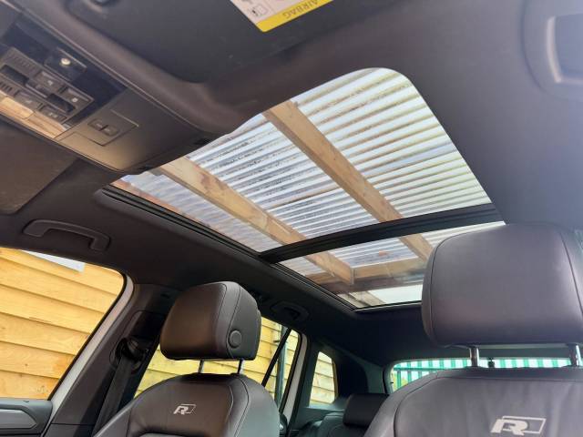 2017 Volkswagen Tiguan 2.0 TSi 180 4Motion R-Line 5dr DSG