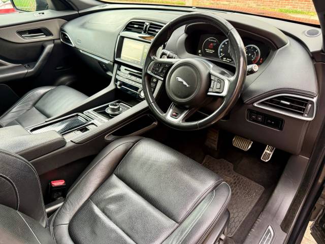 2017 Jaguar F-Pace 3.0d V6 S 5dr Auto AWD