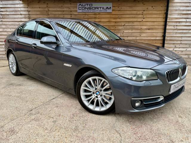 BMW 5 Series 3.0 530d Luxury 4dr Step Auto Saloon Diesel GREY