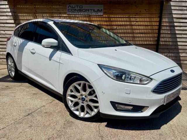 Ford Focus 1.5 EcoBoost 182 Titanium X 5dr Hatchback Petrol WHITE