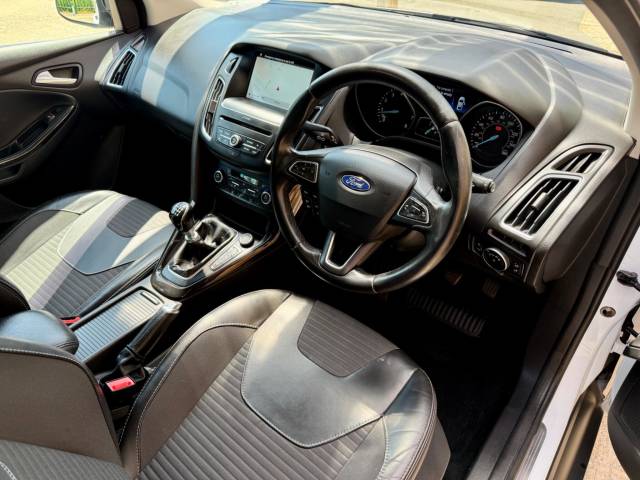 2017 Ford Focus 1.5 EcoBoost 182 Titanium X 5dr