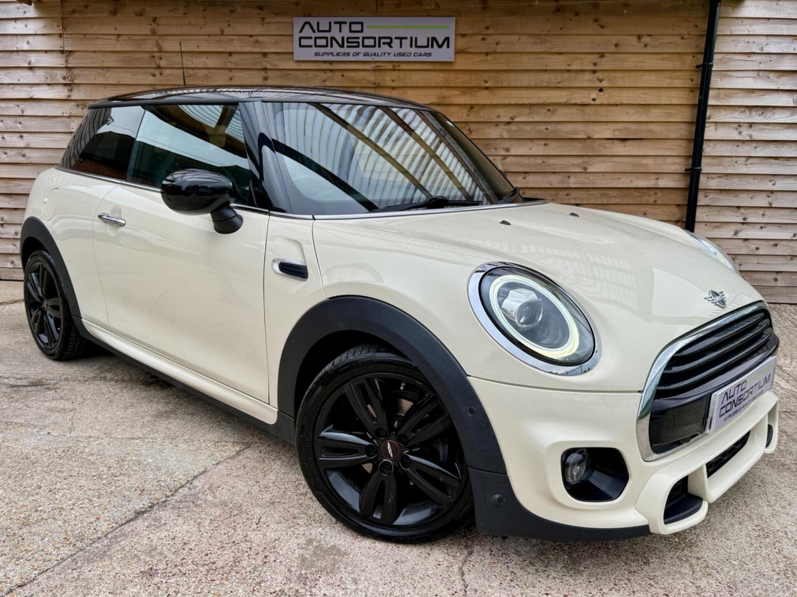 2020 Mini Hatch