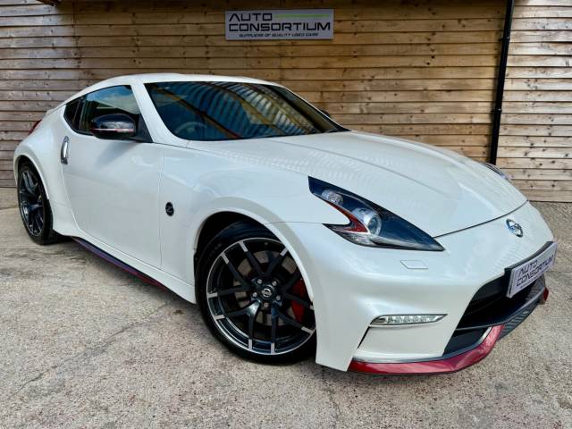 Nissan 370 Z 3.7 V6 [344] Nismo 3dr Coupe Petrol White