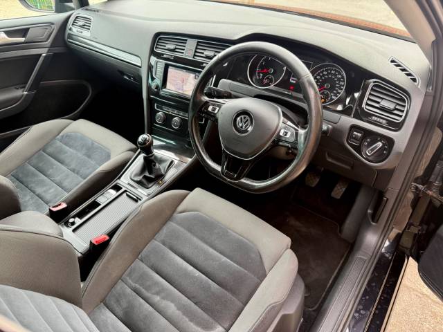 2014 Volkswagen Golf 1.4 TSI 150 GT 5dr