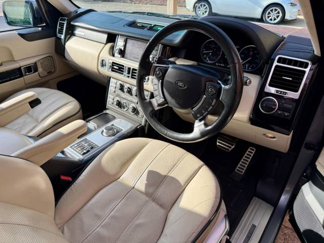 2012 Land Rover Range Rover 4.4 TDV8 Westminster 4dr Auto